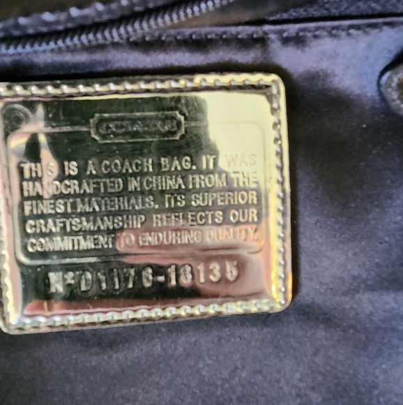 Coach Poppy Signature Hippie Bag - Picture 2 of 14